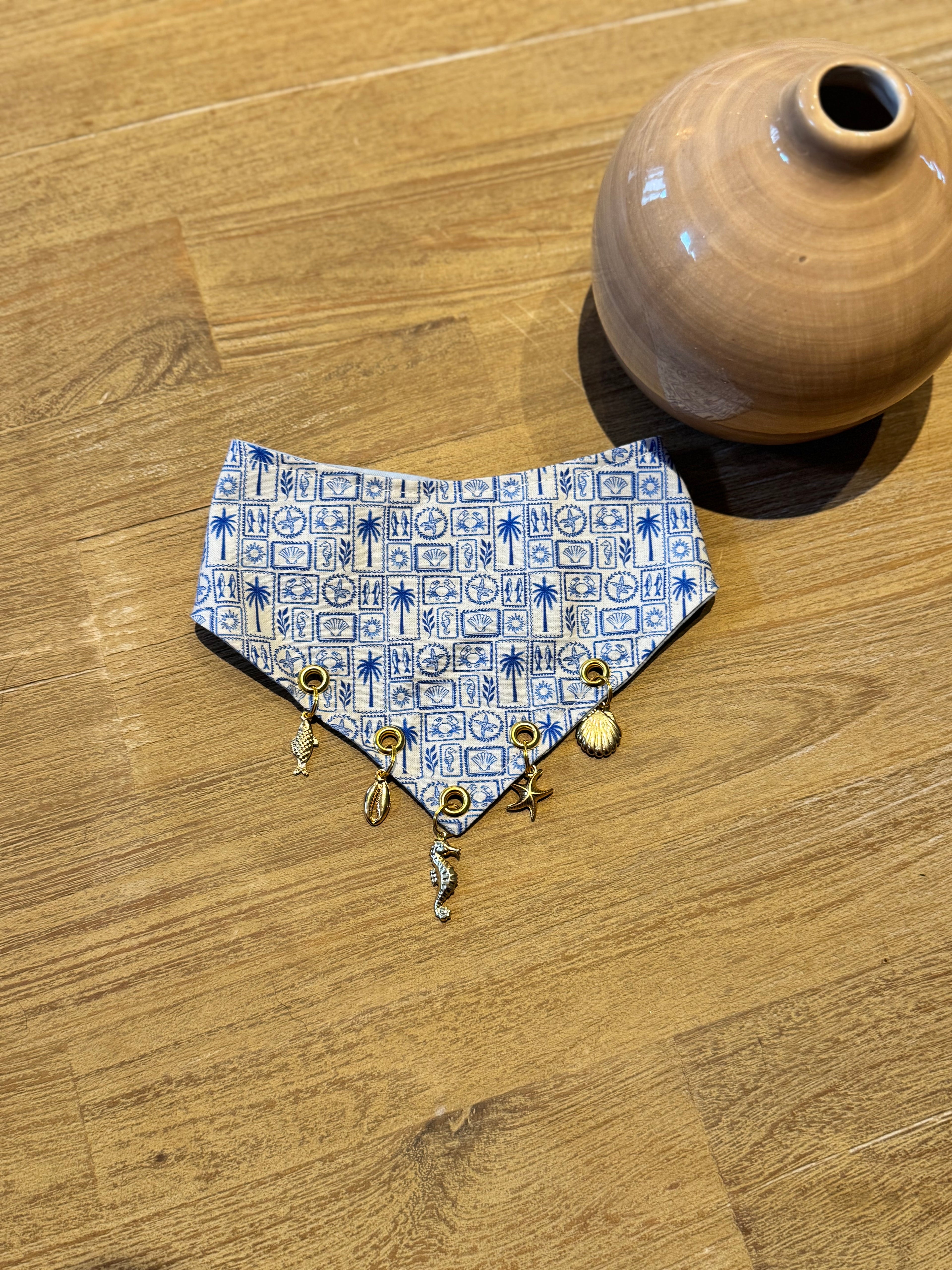 BANDANA A SCRATCH & CHARMS | SANTORIN