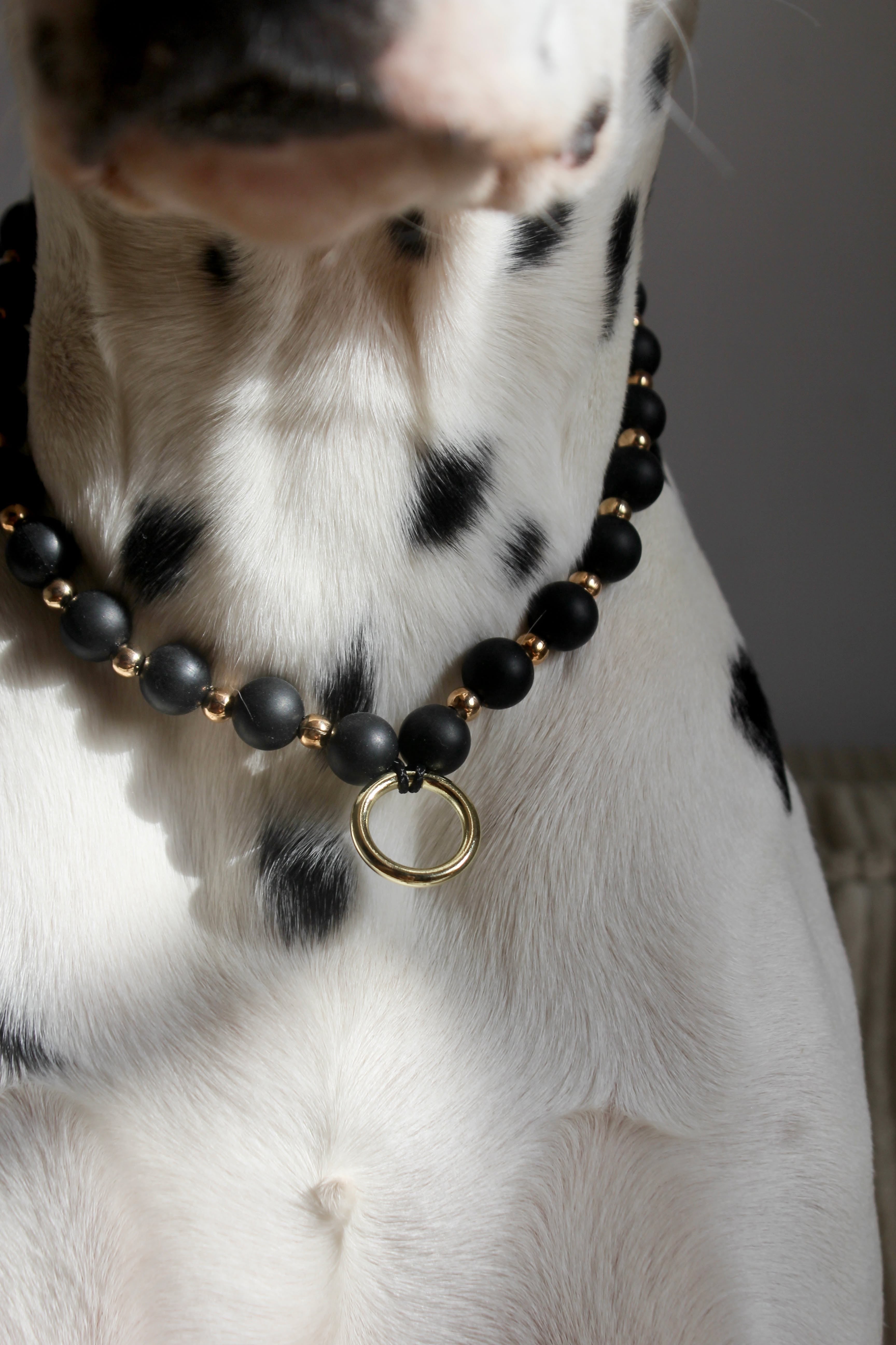 COLLIER PORTE MEDAILLE | BLACK GLAM